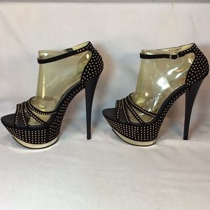 Kayleen Heels